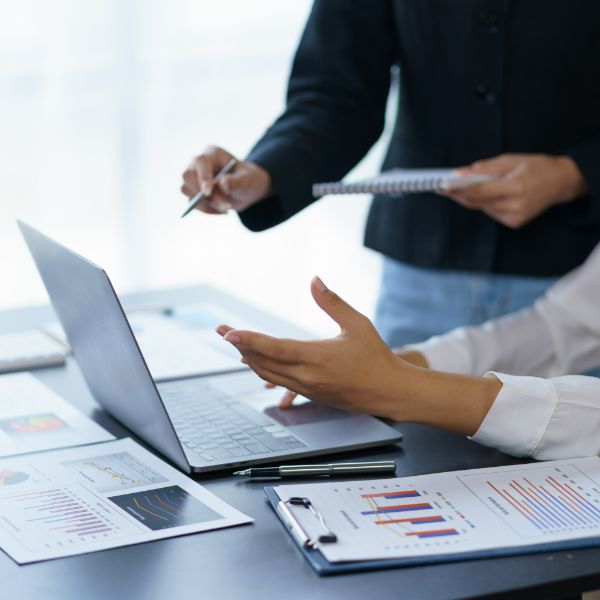Create Detailed Social Media Reports
