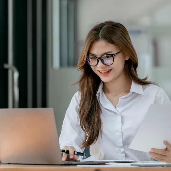 Trendy social media management proposals